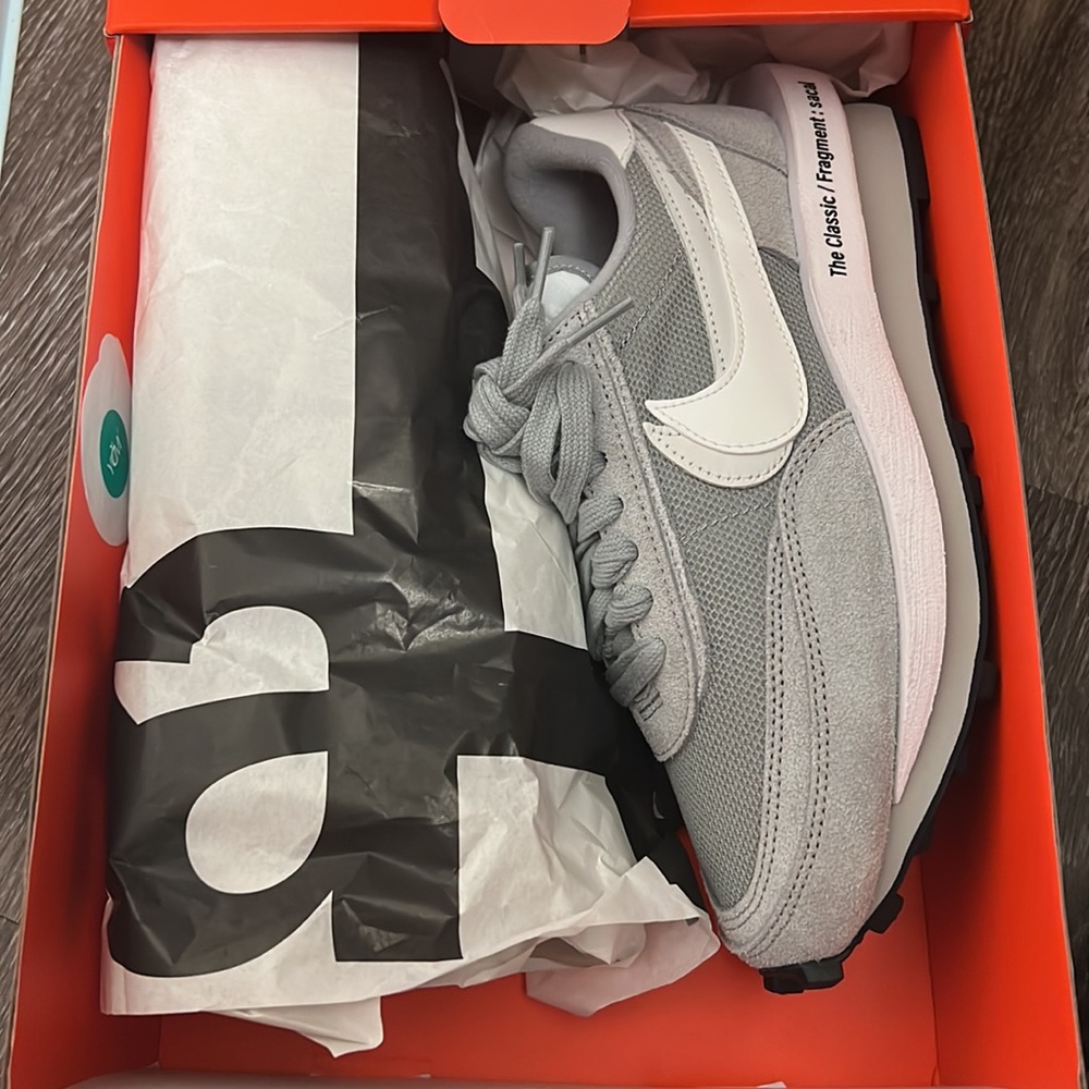 Nike sacai waffle